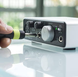 Focusrite iTrack Solo LIghtning Audio Interface for iPad / Mac / PC - Imported from UK