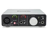 Focusrite iTrack Solo LIghtning Audio Interface for iPad / Mac / PC - Imported from UK